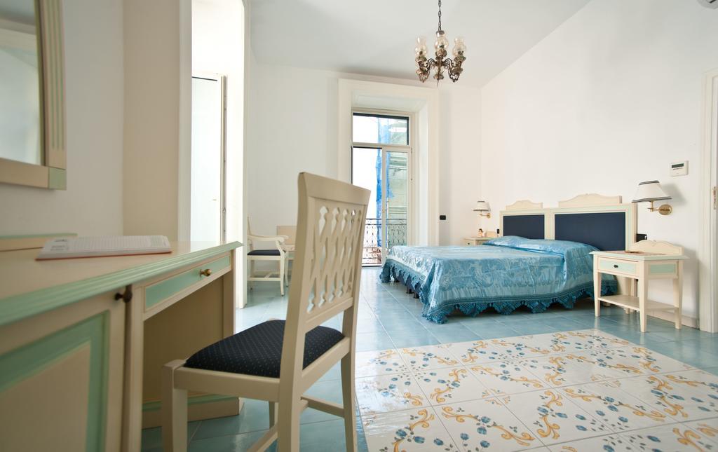 דירות Vietri Palazzo Della Monica מראה חיצוני תמונה